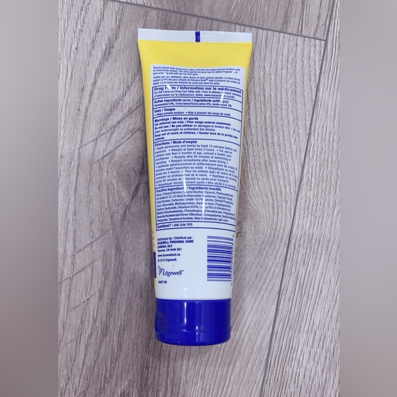 NEW banana boat kids' sunscreen with spf 60 240ml - Picture 2 of 6